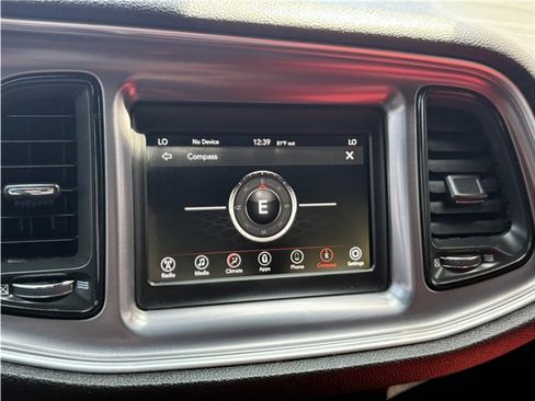 Used 2019 Dodge Challenger SXT image 41