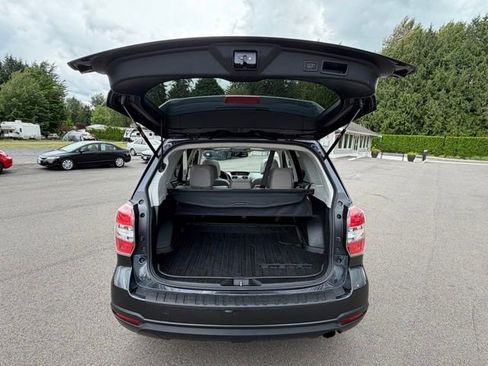 Used 2015 Subaru Forester 2.5i Touring AWD/4WD image 33