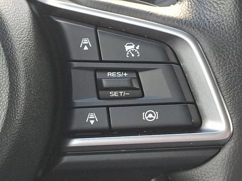 Used 2025 Subaru Outback Limited AWD/4WD image 25
