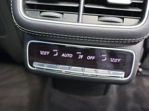Used 2025 Mercedes-Benz GLS 450 4MATIC image 22