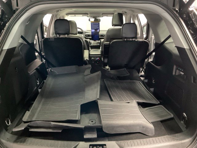 Used 2023 Ford Explorer Limited w/ Limited Technology Package AWD/4WD image 28