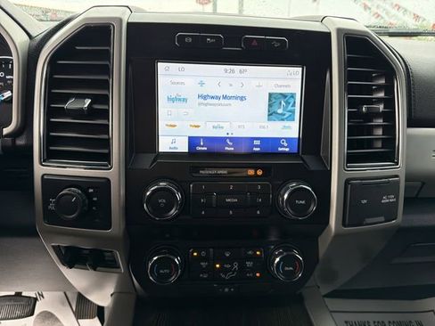 Used 2021 Ford F250 Lariat w/ Chrome Package AWD/4WD image 22