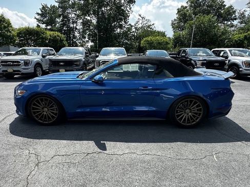 Certified 2017 Ford Mustang Premium RWD image 8