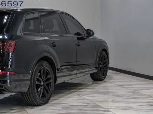 Used 2017 Audi Q7 3.0T Prestige w/ Prestige Package AWD/4WD image 14