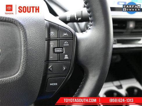 Used 2024 Toyota Prius LE image 18