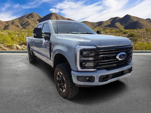 Used 2026 Ford F350 Platinum w/ Tremor Off-Road Package AWD/4WD image 6
