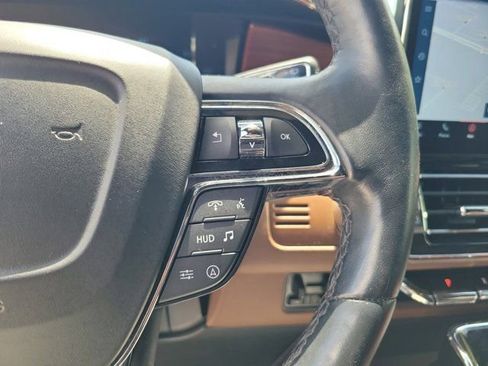 Used 2022 Lincoln Navigator Reserve RWD image 24