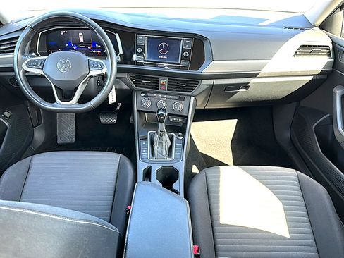 Used 2024 Volkswagen Jetta S image 20