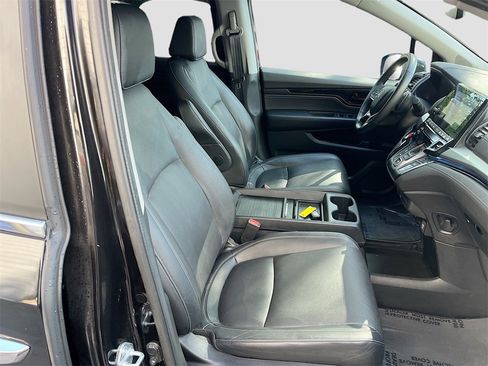 Used 2023 Honda Odyssey Touring image 31