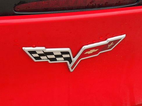 Used 2011 Chevrolet Corvette Grand Sport w/ Preferred Equipment Group image 14