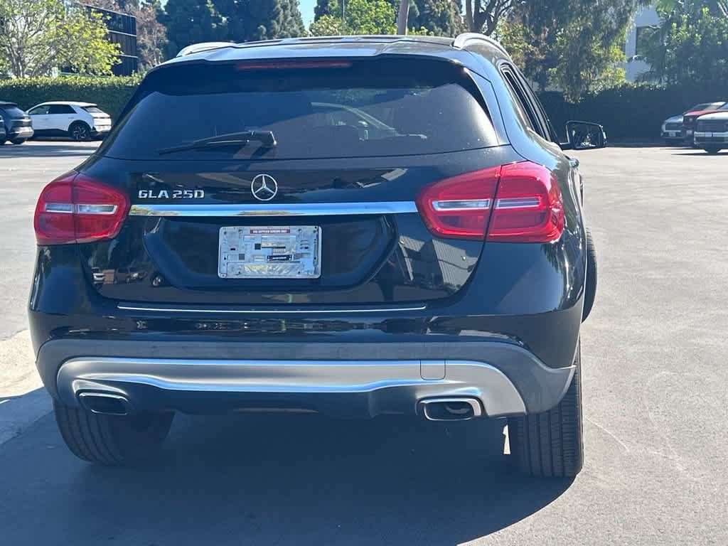 Used 2015 Mercedes-Benz GLA 250 image 4