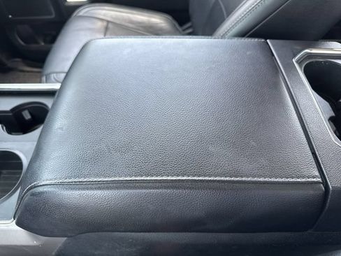 Used 2019 Ford F250 Lariat w/ Lariat Ultimate Package AWD/4WD image 21