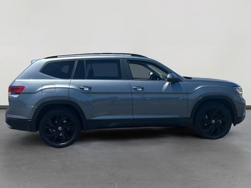 Certified 2022 Volkswagen Atlas SE AWD/4WD image 6