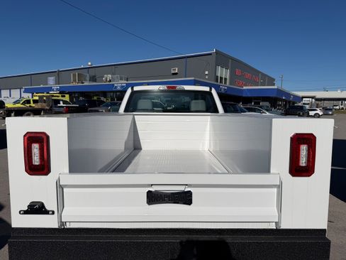 New 2024 Ford F250 XL w/ XL Driver Assist Package image 8