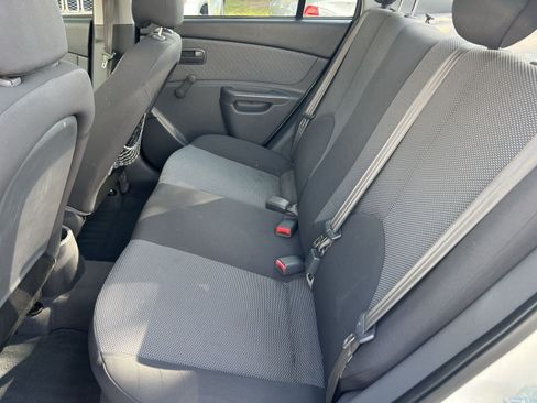Used 2009 Kia Rio LX FWD image 23