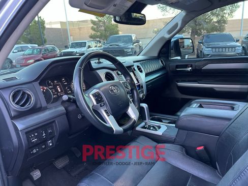 Used 2018 Toyota Tundra Platinum AWD/4WD image 32