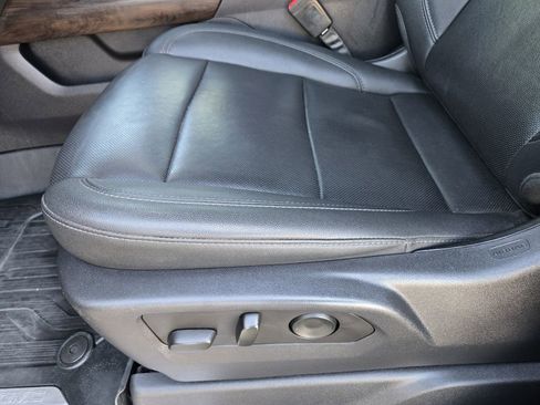 Used 2023 GMC Sierra 1500 SLT AWD/4WD image 21