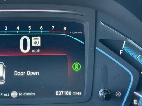 Used 2023 Honda Odyssey Touring image 27