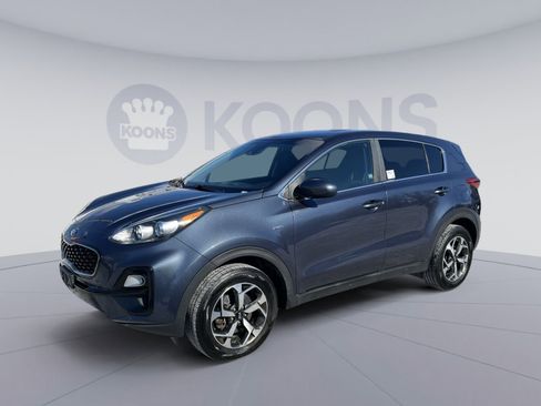Used 2020 Kia Sportage LX image 1