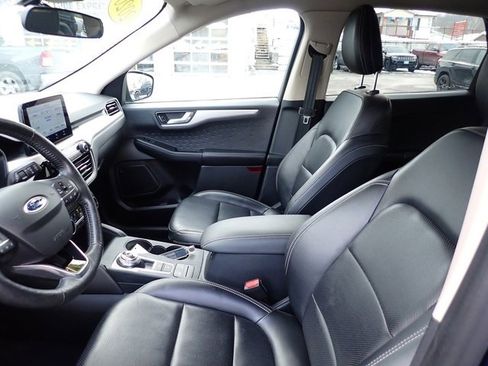 Used 2020 Ford Escape SEL image 14