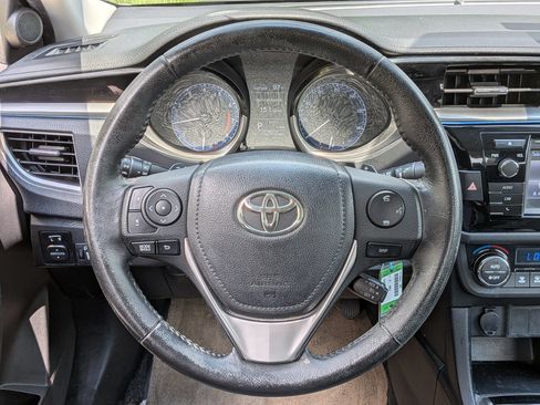 Used 2014 Toyota Corolla S FWD image 7