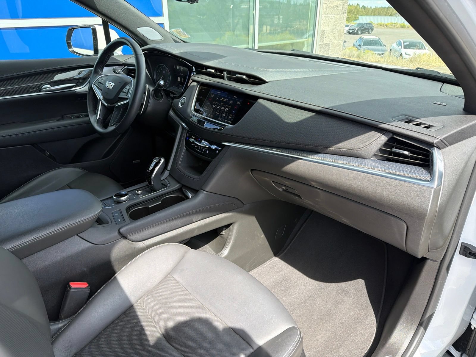 Used 2024 Cadillac XT5 Sportv w/ Technology Package AWD/4WD image 28
