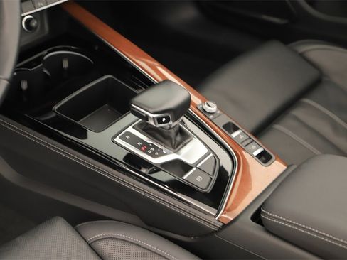 Certified 2022 Audi A5 2.0T Premium Plus w/ Premium Plus image 17