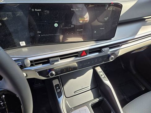 New 2026 Kia Sorento EX FWD image 9