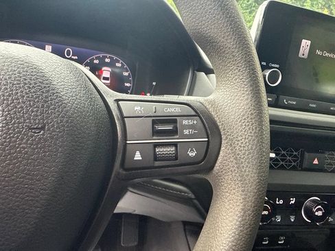 Used 2023 Honda Accord EX image 16