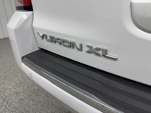 Used 2018 GMC Yukon XL Denali w/ Denali Ultimate Package AWD/4WD image 8