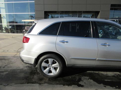 Used 2011 Acura MDX w/ Technology & Entertainment image 11
