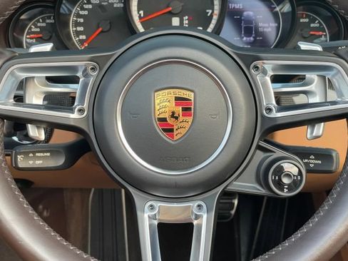 Used 2018 Porsche 911 Turbo AWD/4WD image 30