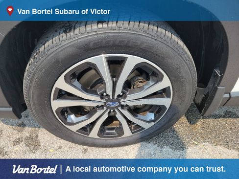Certified 2023 Subaru Forester Limited AWD/4WD image 9