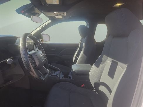 Certified 2025 Toyota Tacoma SR image 18
