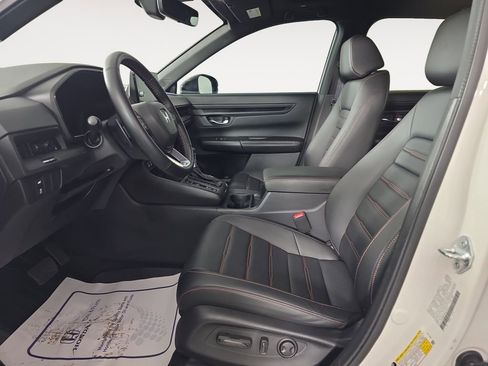 Certified 2025 Honda CR-V Sport-L image 9