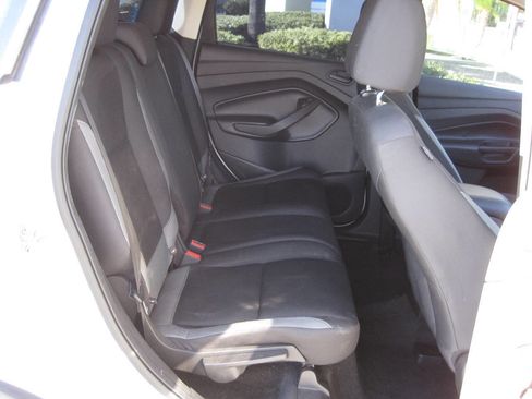 Used 2016 Ford Escape S image 25