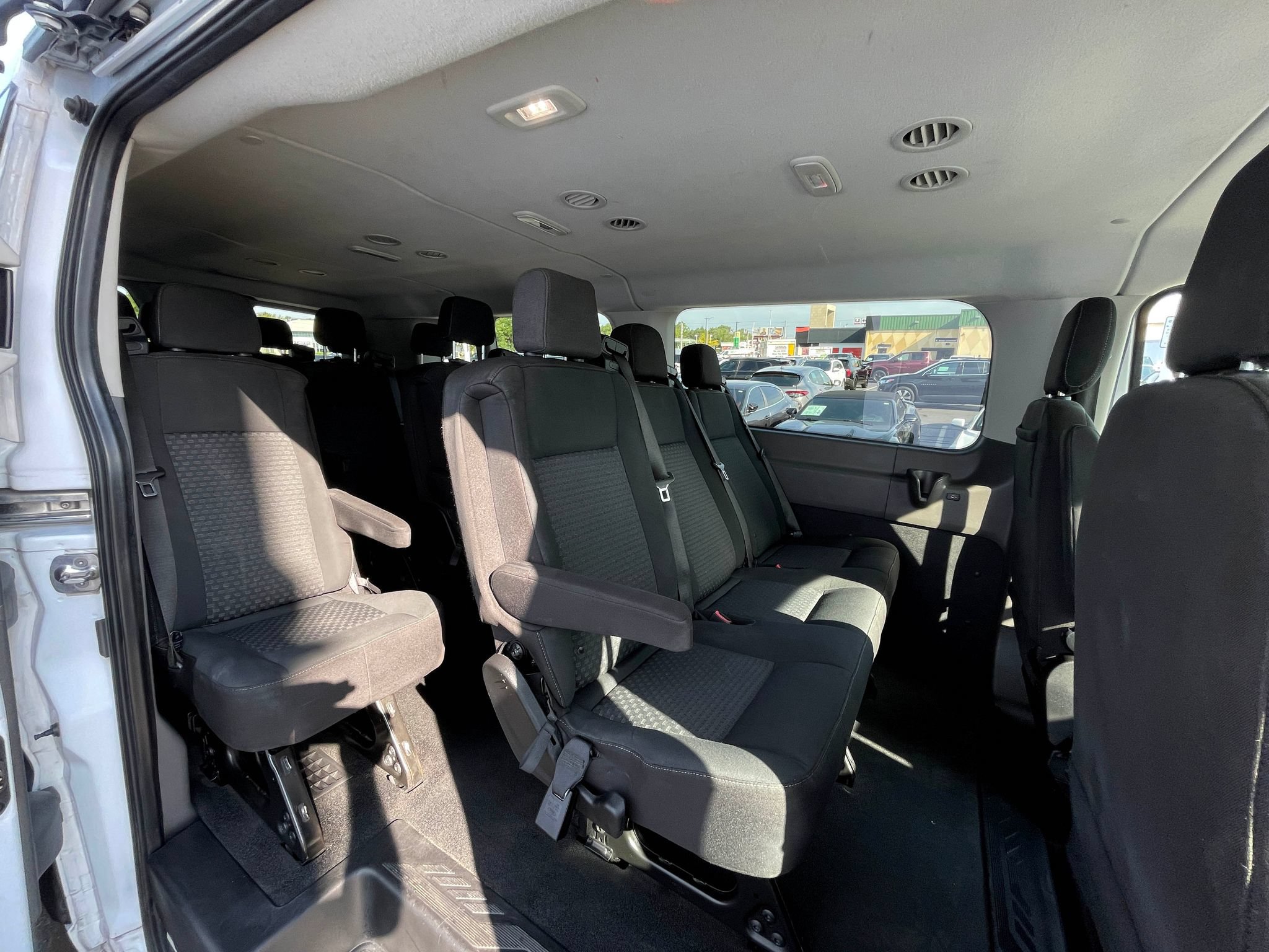 Used 2021 Ford Transit 350 XLT RWD image 26