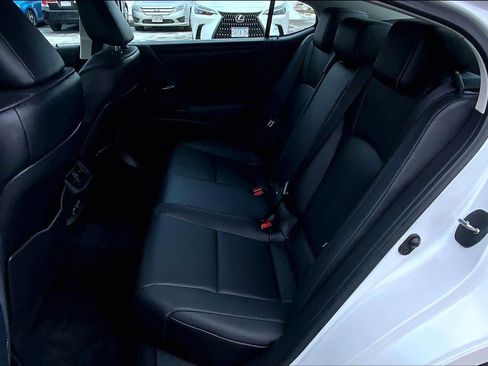 Certified 2025 Lexus ES 350 w/ Premium Package image 21