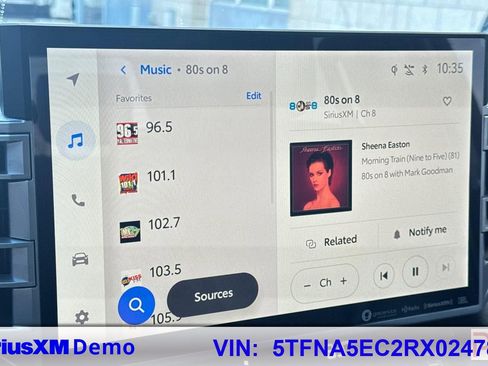 Used 2024 Toyota Tundra Platinum image 33