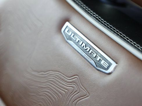 Used 2023 GMC Sierra 1500 Denali Ultimate image 47