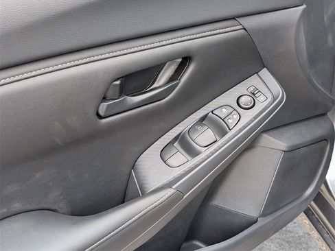 New 2025 Nissan Sentra S image 15