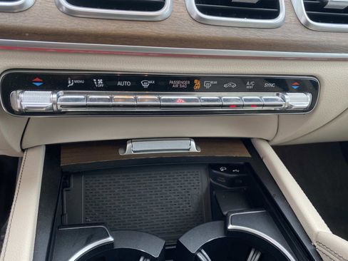 Used 2020 Mercedes-Benz GLE 350 4MATIC image 23