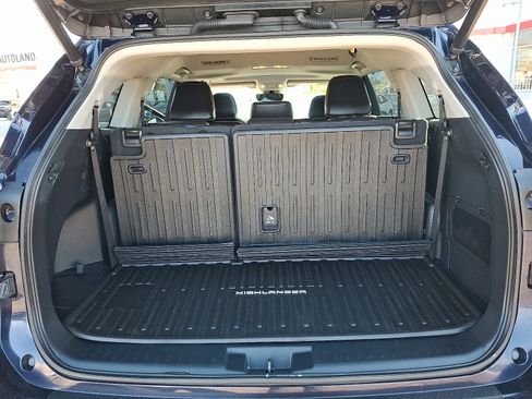 Certified 2022 Toyota Highlander XLE image 29