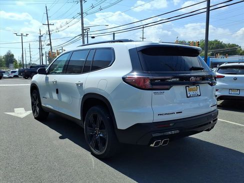 New 2026 GMC Acadia Elevation w/ Black Edition image 4