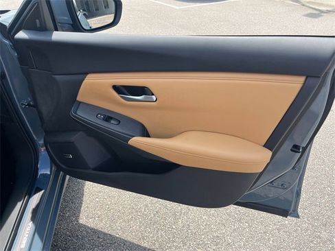 New 2025 Nissan Sentra SV w/ SV Premium Package image 33