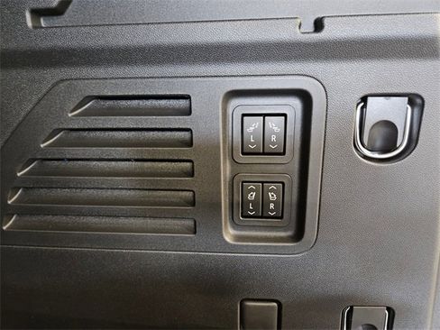 New 2026 GMC Acadia Denali Ultimate w/ LPO, Floor Liner Package image 12