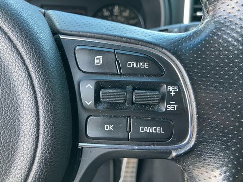 Used 2017 Kia Sportage SX image 22