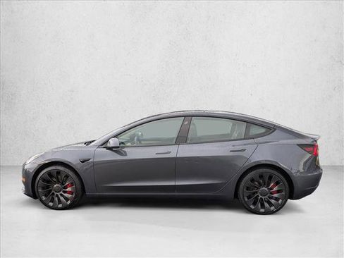 Used 2023 Tesla Model 3 Performance image 2