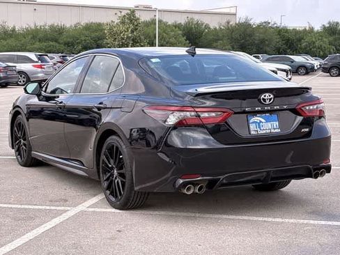 Used 2024 Toyota Camry XSE FWD image 4