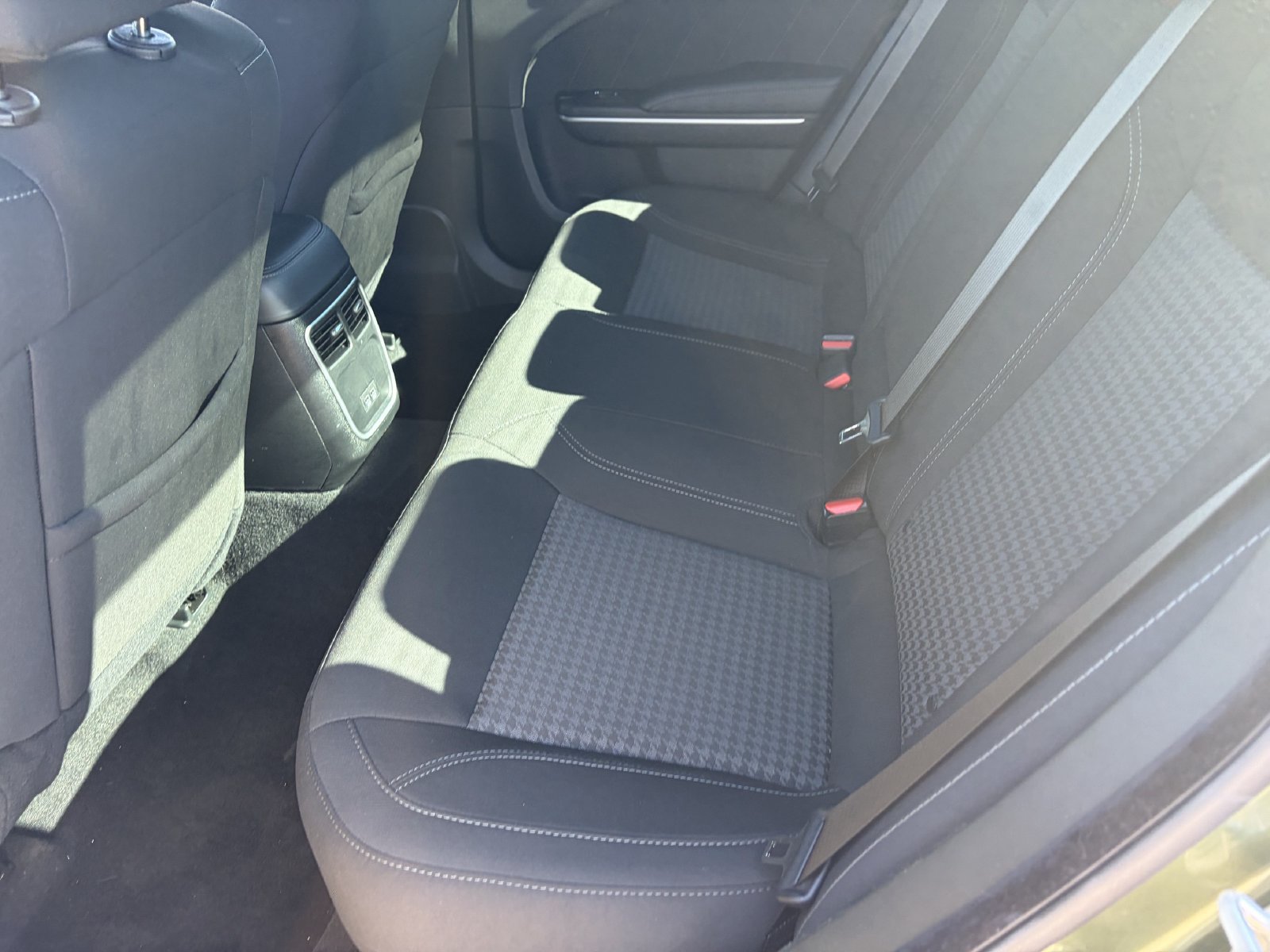 Used 2023 Dodge Charger SXT RWD image 21